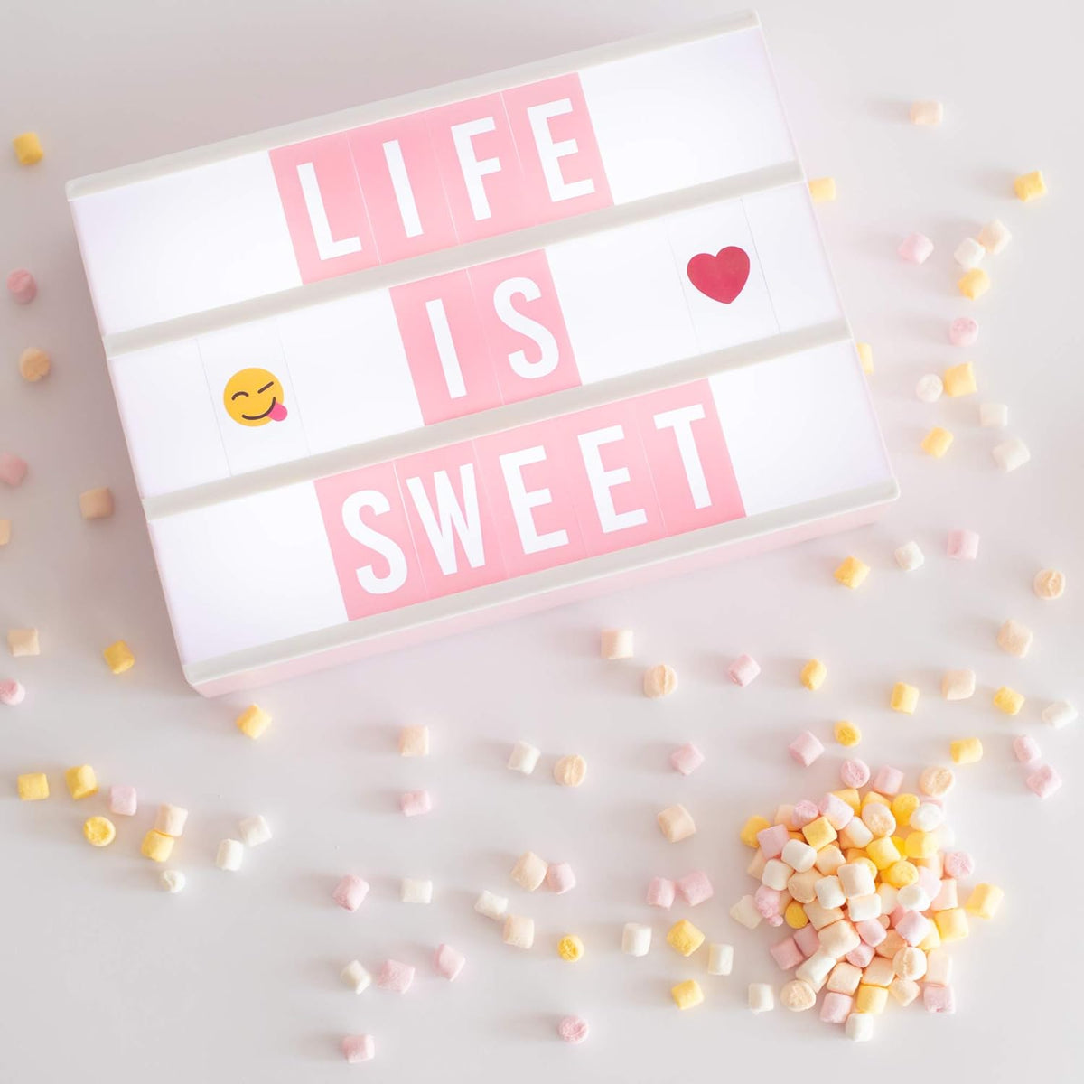 BONNYCO Pink Cinema Light Box with 400 Letters, Emojis, 2 Markers. Led Light Box Home Office and Room Decor, Cinema Led Sign Letters Board. Gifts for Women Girls Christmas Birthdays, Pink Decor
