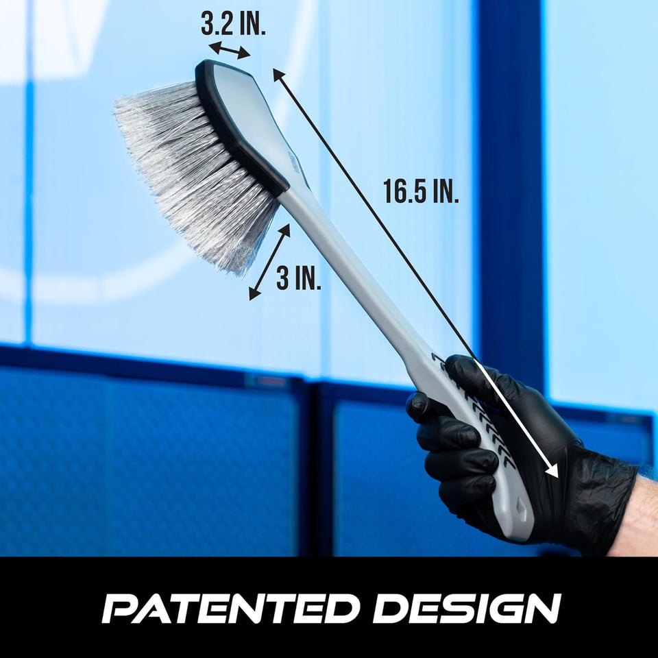 VIKING 16.5 inch grey/black car wash brush with long handle for car detailing and outdoor use