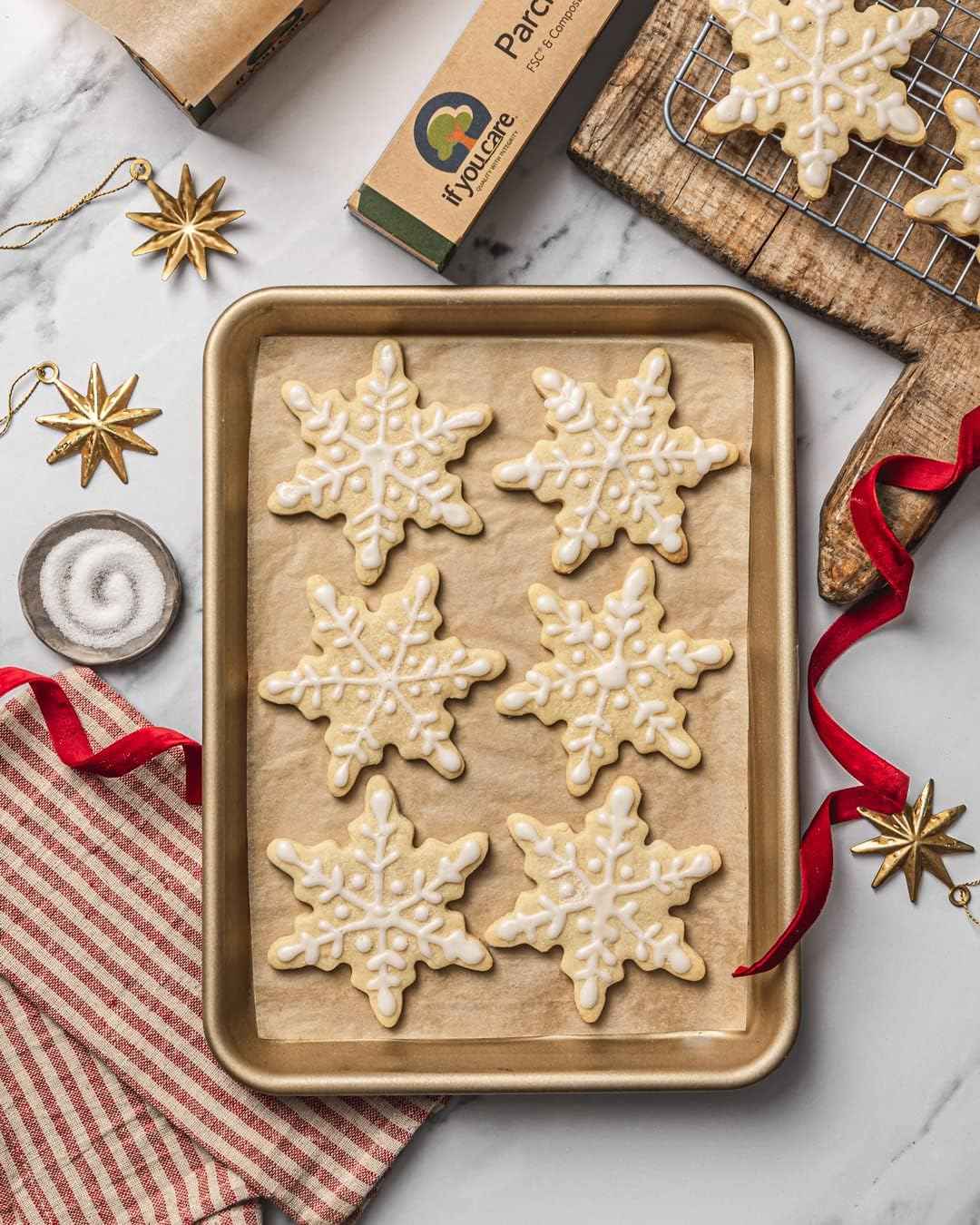 Non-Toxic Unbleached Parchment Paper, 70 sq ft, Silicone Coated, Chlorine-Free, Dishwasher Safe