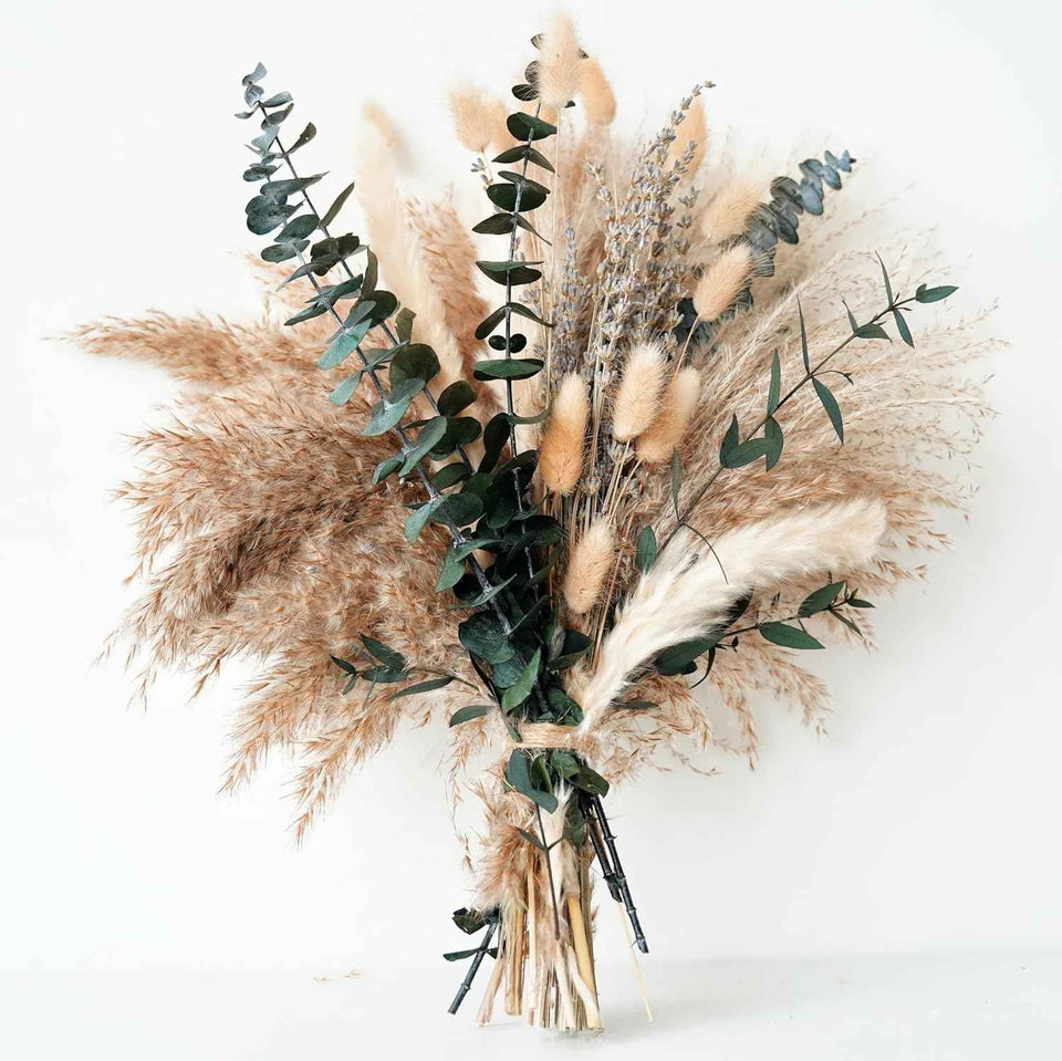 Green Pampas Grass Boho Bouquet – Exquisite Lavender and Eucalyptus Dried Flower Arrangements for Western Boho Decor – Rustic Flowers for Your Bohemian Home, Bedroom, and Wedding Table Décor